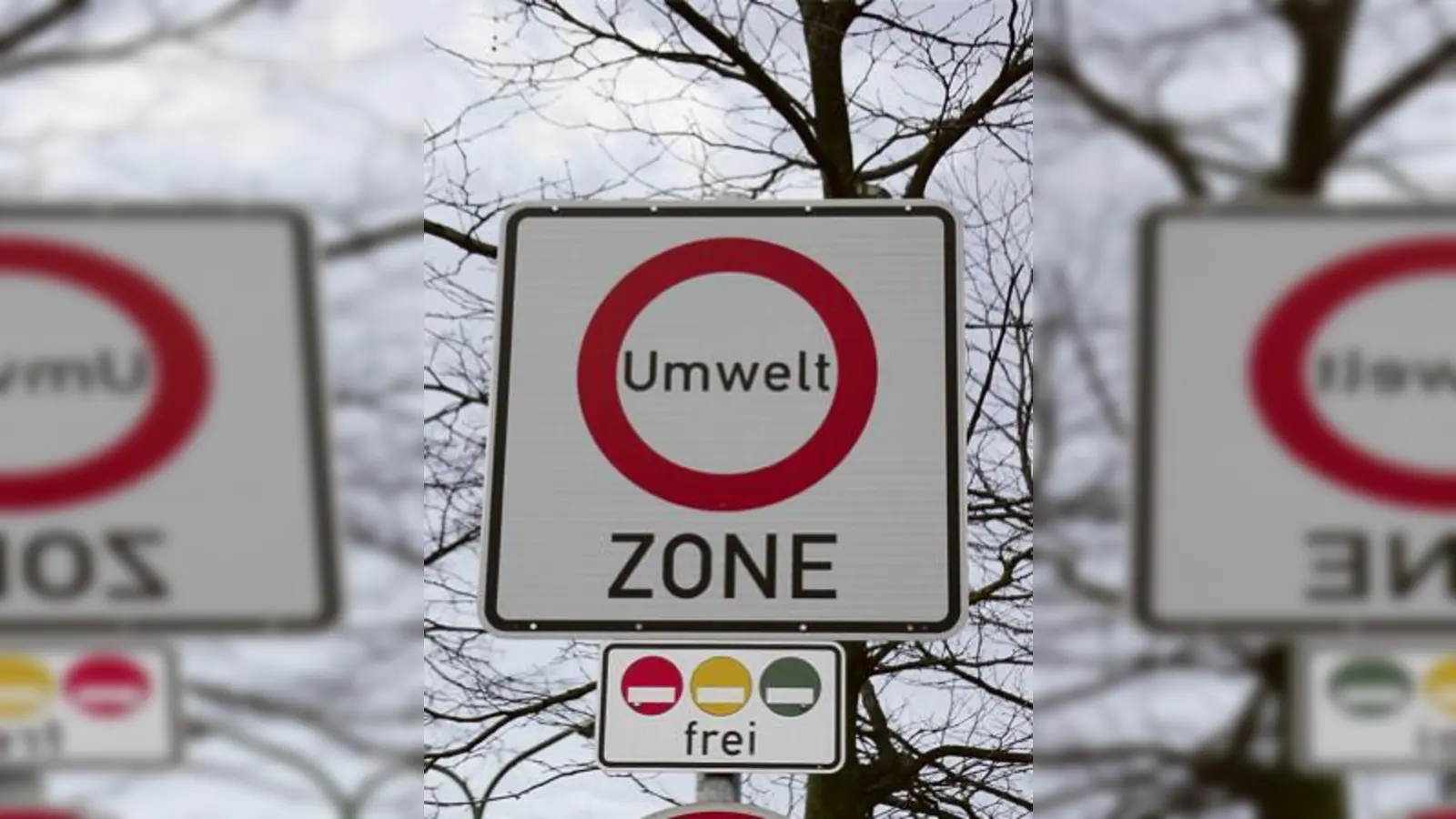 Für viele Autofahrer ohne Plakette ist an diesem Schild Schluss, auch wenn sie nur einen einfacheren Weg nach Neuperlach suchen.	 (Foto: Boschert)