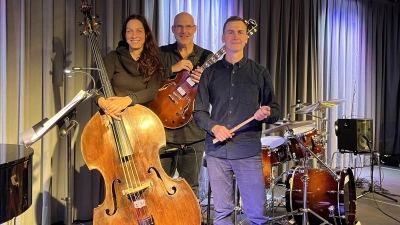 Melodischen Jazz spielt CAT, das Trio aus Sandra Staiger, Cyrus Achouri und Jan Simen.  (Foto: CAT)