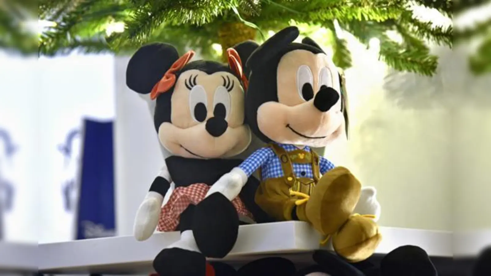 Micky und Minnie feiern ihren ersten Münchner Geburtstag.  (Foto: ©Disney/Kurt Krieger)