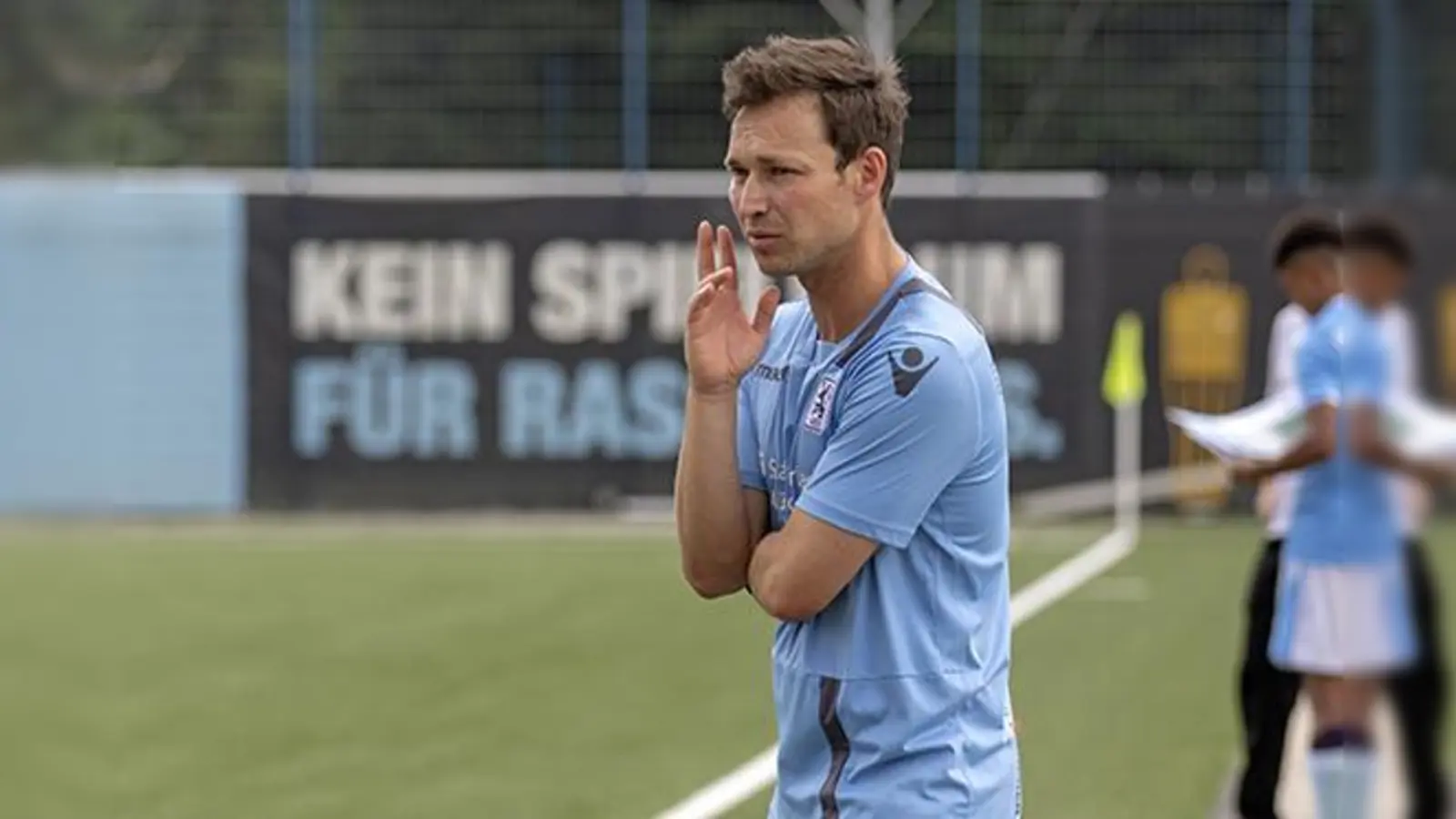 Bringt sein Team wieder auf Kurs: Sebastian Lubojanski.  (Foto: Anne Wild)