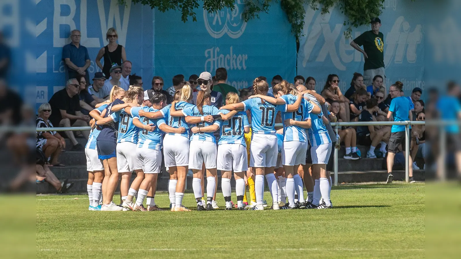 Mission Aufstieg: Frauen des TSV 1860 München. (Foto: Anne Wild)
