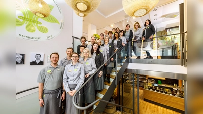 Das Pasinger Mayr-Team mit Michael Mayr (2. Reihe links). (Foto: RH Mayr)