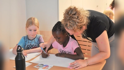 Kritzelpatinnen und -paten förden Kinder in ihrer Fein- und Schreibmotorik. (Foto: Schreibmotorik Institut)