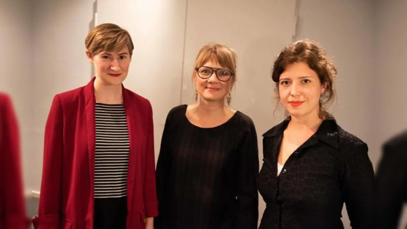 Die drei Veranstalterinnen von LIX (von links) freuen sich auf viele Gäste: Rebecca Faber, Raphaela Bardutzky und Christina Madenach.  (Foto: Franziskus Büscher)