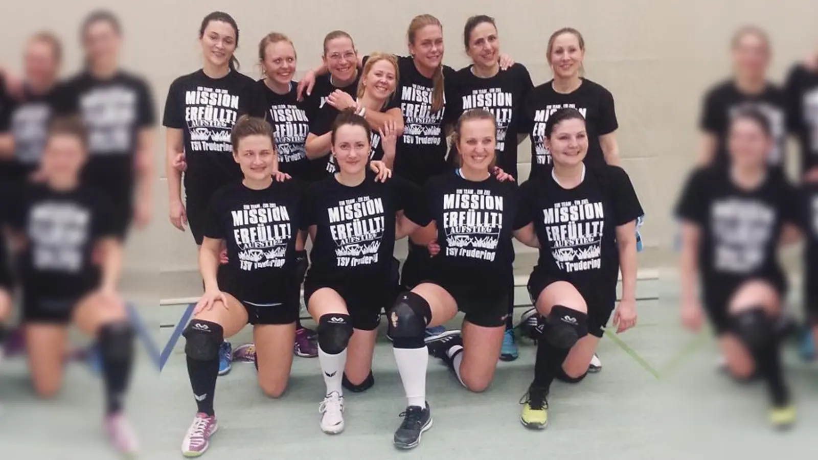 Die Truderinger TSV-Volleyball-Damen freuen sich über ihren Aufstieg in die Bezirksklasse.	 (Foto: Verein)