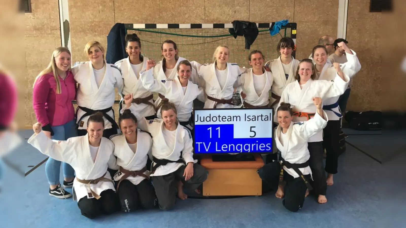 Die Judo-Damenmannschaft des TuS Holzkirchen konnte mit elf Siegen in die neue Saison starten. (Foto: VA)