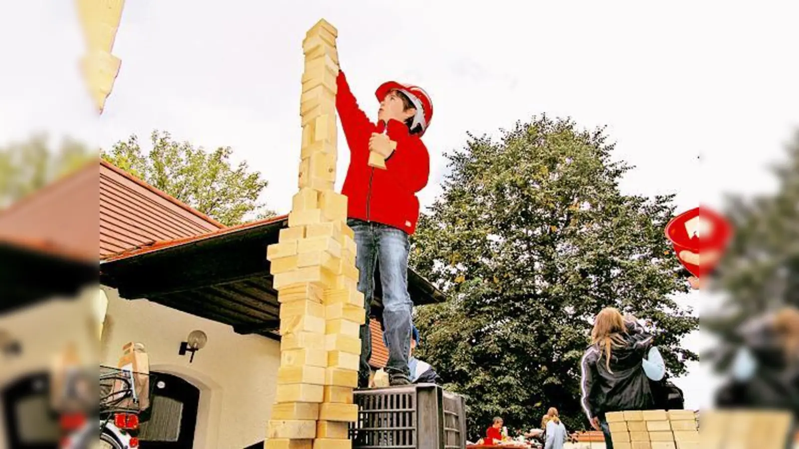 Kleine Baumeister kamen beim Erntefest in der Gemeinde Maria Ramersdorf groß raus.	 (Foto: VA)