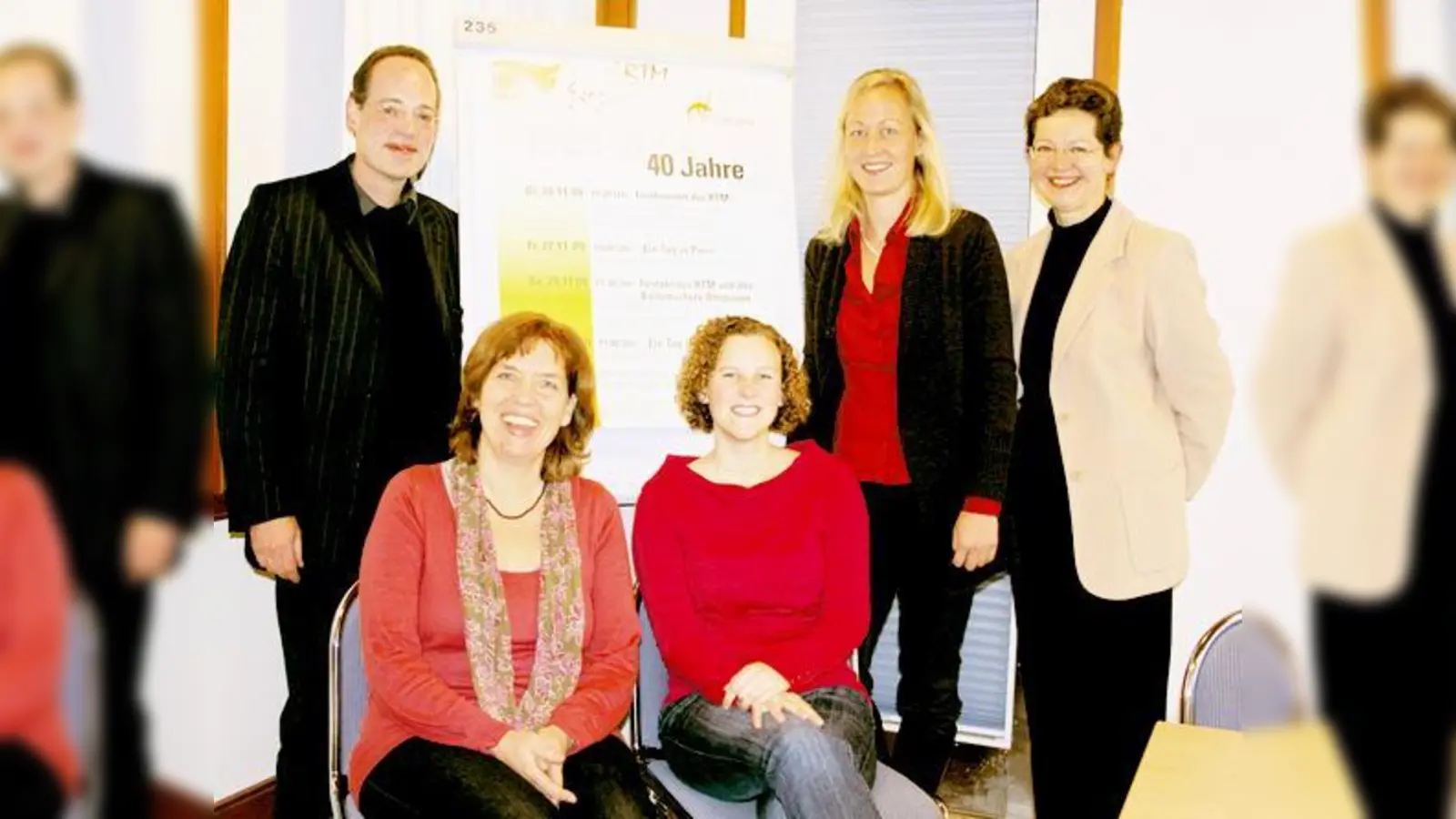 Freuen sich gemeinsam auf die Festveranstaltungen zum 40-jährigen Jubiläum: (v. l.) Robert Jobst-Förster, Carolin Ebnet, Annabell Karl, Marcella Weber und Andrea Beyer.   (Foto: Woschée)