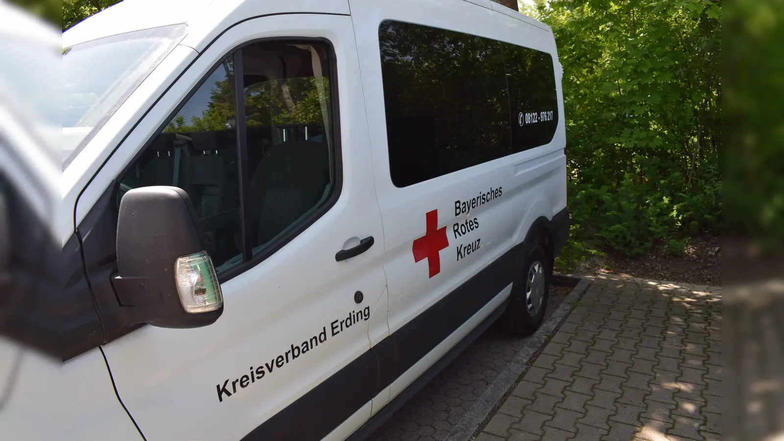 Der Betreute Fahrdienst des BRK Erding kann von Privatpersonen, Arztpraxen, Krankenhäusern, Seniorenheimen usw. angefordert werden. (Foto: Danuta Pfanzelt)
