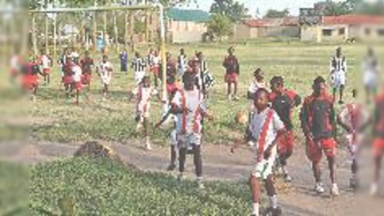 Die jungen Fußballer der Jambo Bukoba Karwoshe School in Missenyi. 	 (Foto: Jambo Bukoba e.V.)