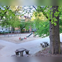 In die Jahre gekommen: Der Spielplatz an der Reichenbachbrücke soll modernisiert und saniert werden. (Foto: bas)