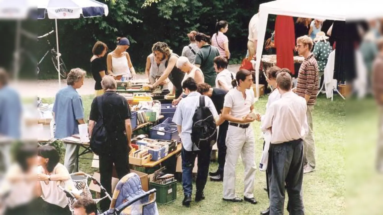Der Erlös aus dem Flohmarkt in der Seidlvilla wird für nachbarschaftliche Arbeit verwendet.	 (Foto: VA)