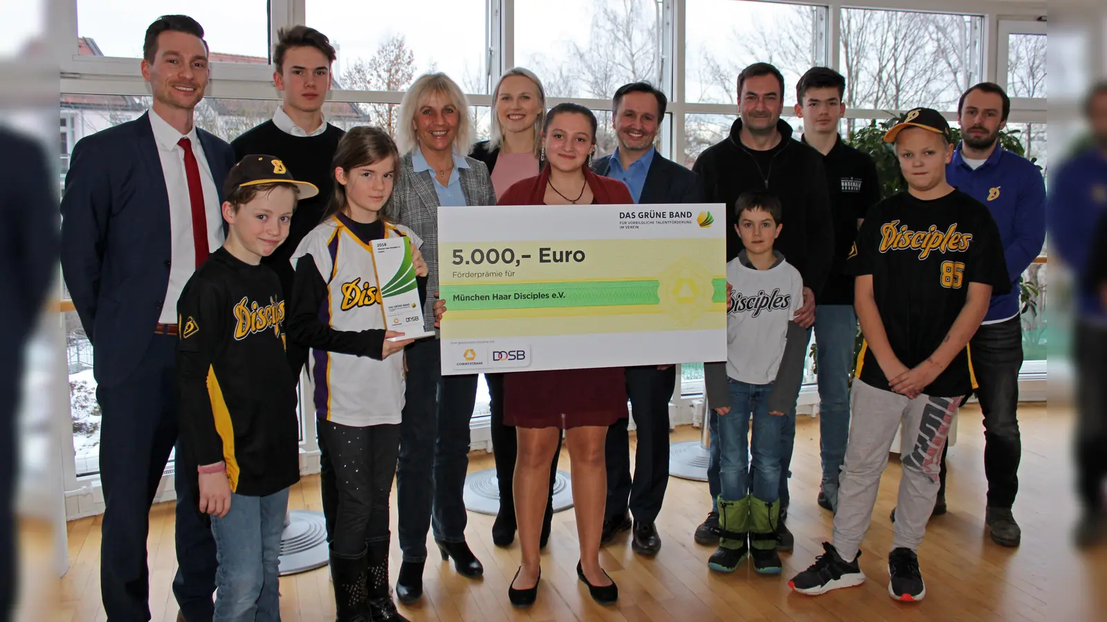 Disciples München-Haar e.V. freut sich über die Förderprämie von 5.000 Euro für ihren Nachwuchs. (Foto: oh)