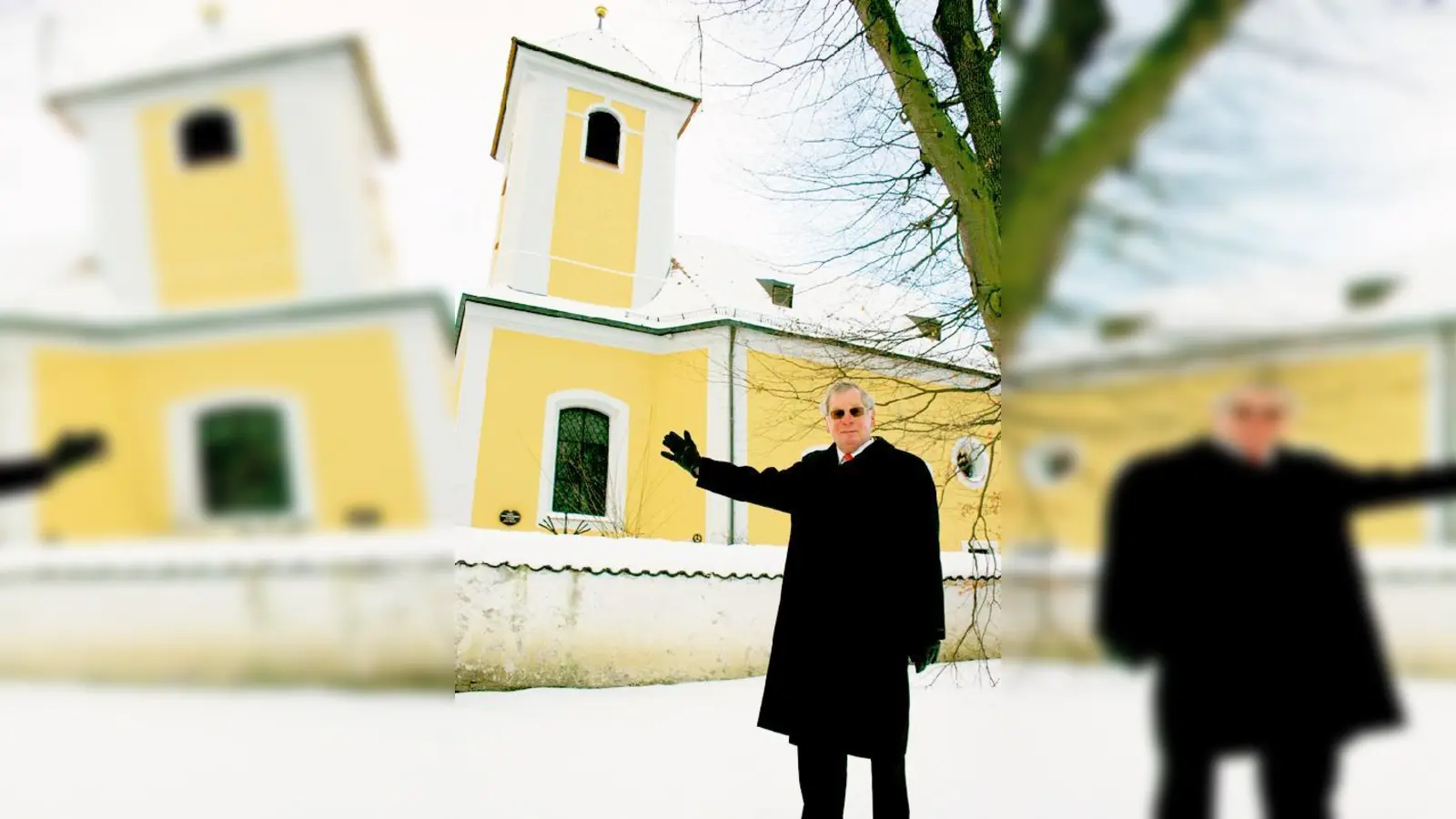 Der Blick von Kirchenbeirat Hermann Josef Sedlmayr auf das Rokoko-Juwel, die St. Anna-Kirche, ist angesichts des guten Fortgangs der Kirchenrenovierung längst wieder ein optimistischer.	 (Foto: Hettich)