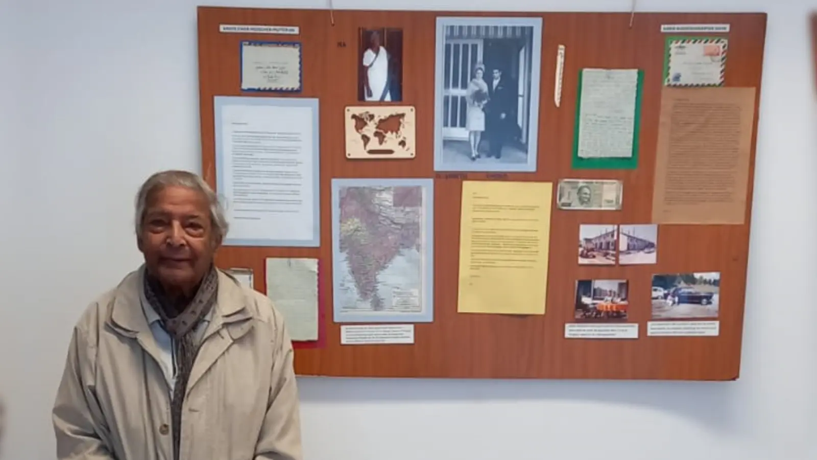 Briefe einer indischen Mutter an ihren ausgewanderten Sohn zeigt eine Ausstellung im Stadtteilladen Moosach. Am 16. Mai werden die Briefe präsentiert. (Foto: Maja Das Gupta)