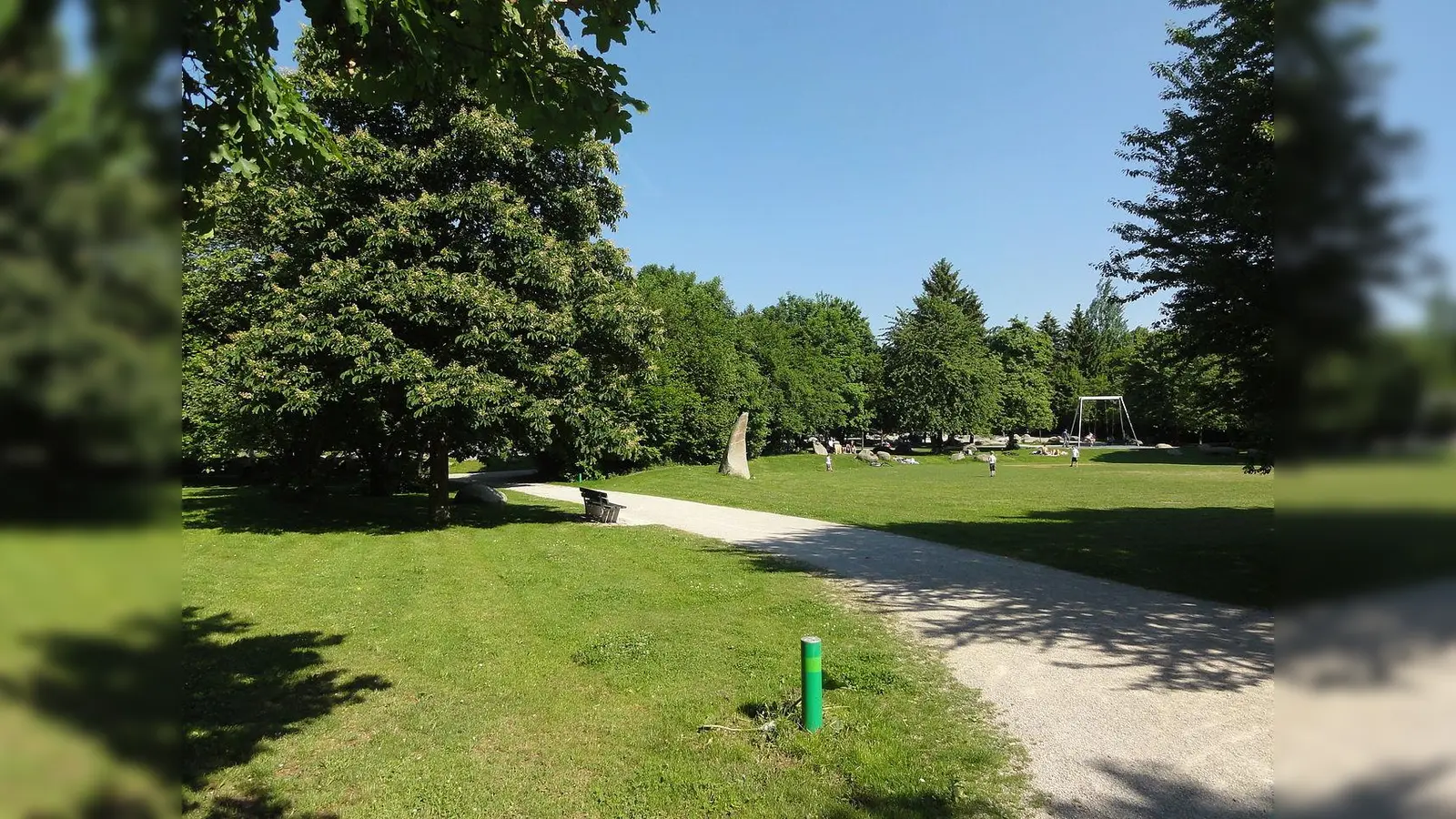 Im Weißenseepark begrüßen die Obergiesinger Bürger am Freitag den Sommer. (Foto: Mattes, CC BY-SA 2.0)