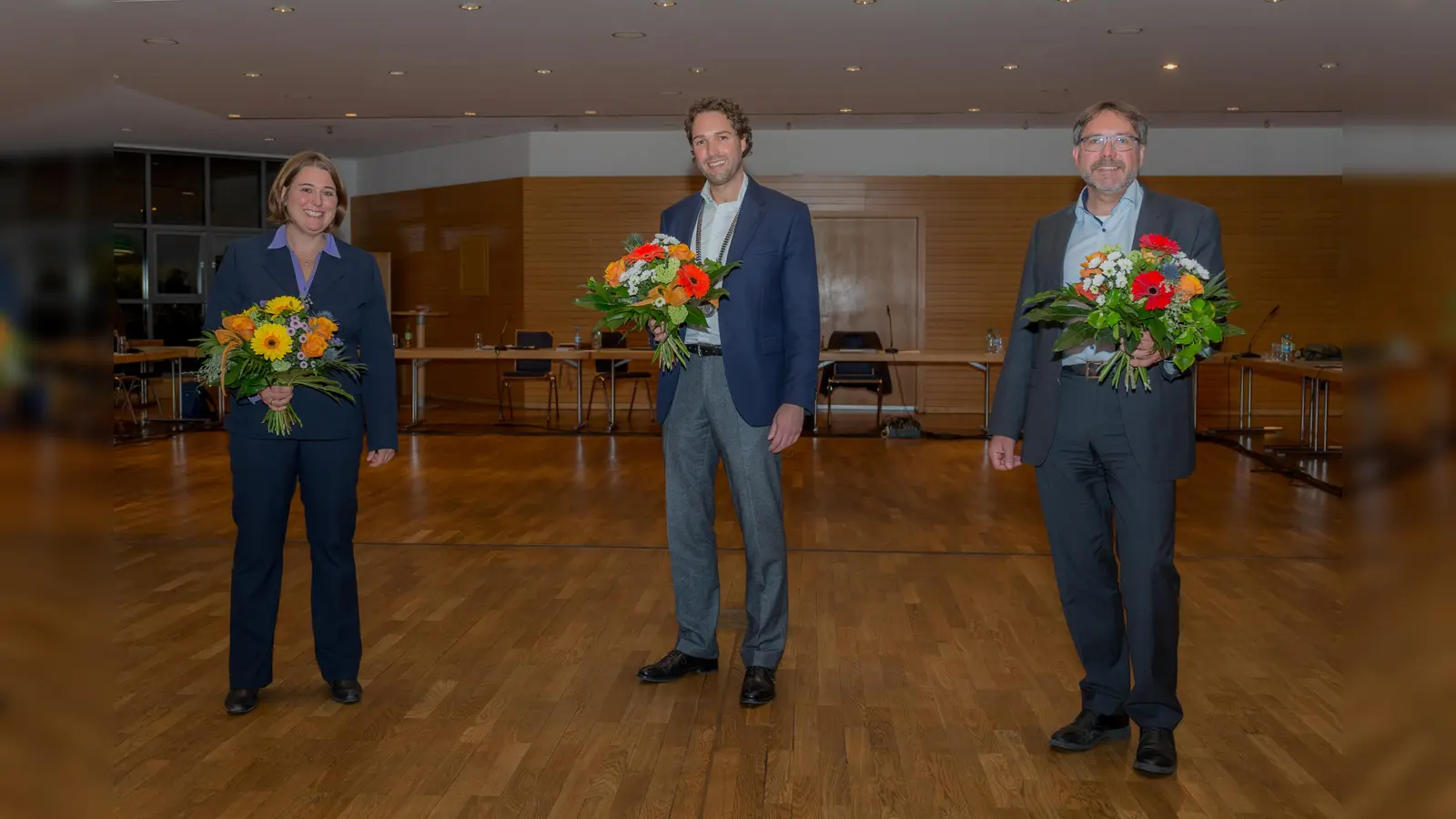 Das neue Bürgermeistertrio von Haar (v.l.): 3. Bürgermeisterin Katharina Dworzak (SPD), 1. Bürgermeister Andreas Bukowski (CSU) und 2. Bürgermeister Ulrich Leiner (Bündnis 90/die Grünen). (Foto: Gemeinde Haar)