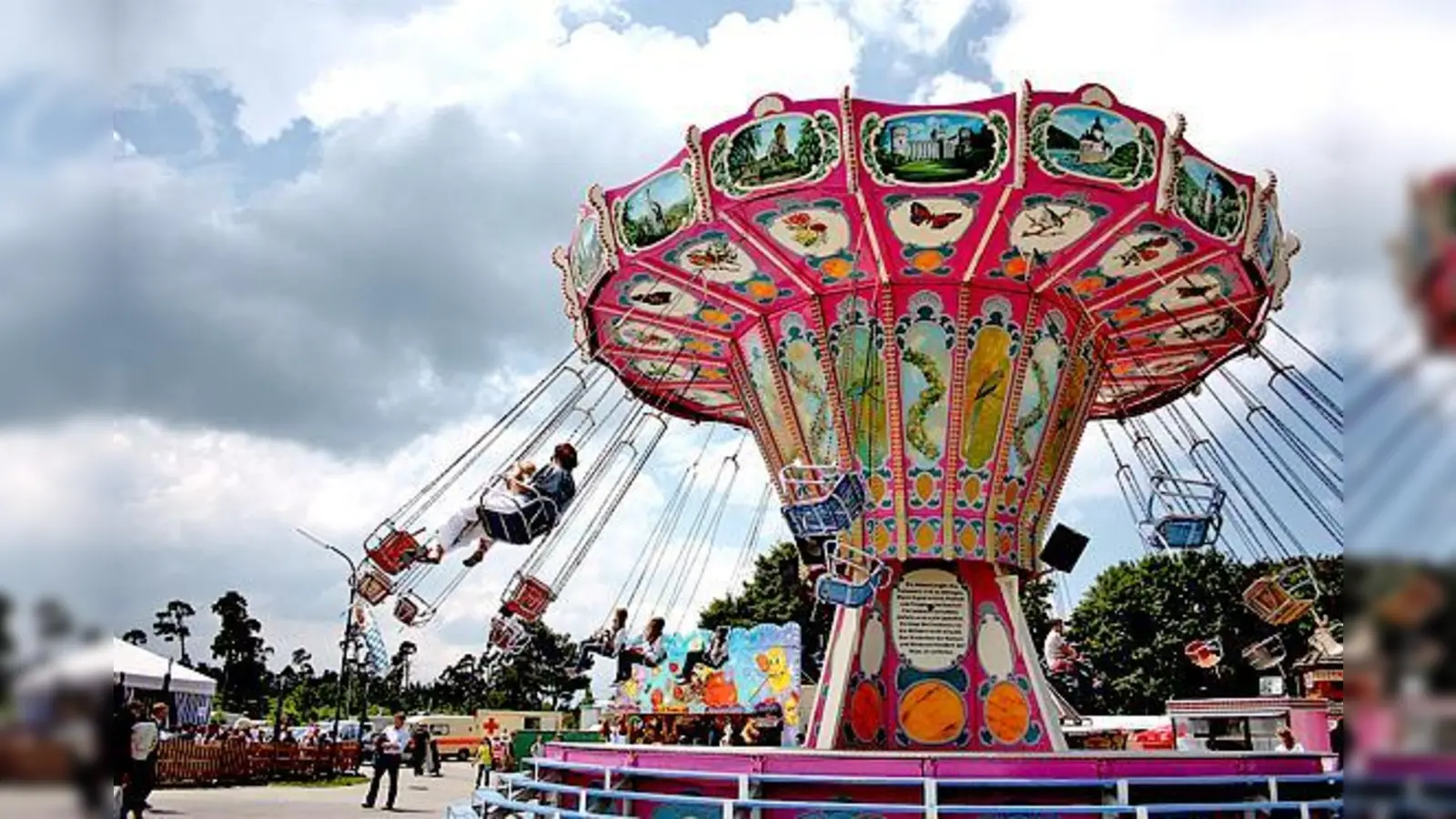 Die Besucher des Lohhofer Jubiläums-Volksfestes dürfen sich wieder auf eine bunte Mischung freuen. 	 (Foto: Forum Unterschleißheim)