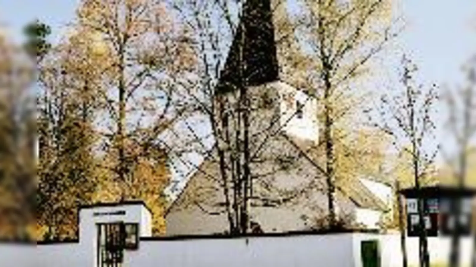 In Geiselgasteig befindet sich auch die einzige evangelische Kirche Grünwalds: Die Thomaskirche. Sie beherbergt ein wertvolles Fresko.  (Foto: Red)