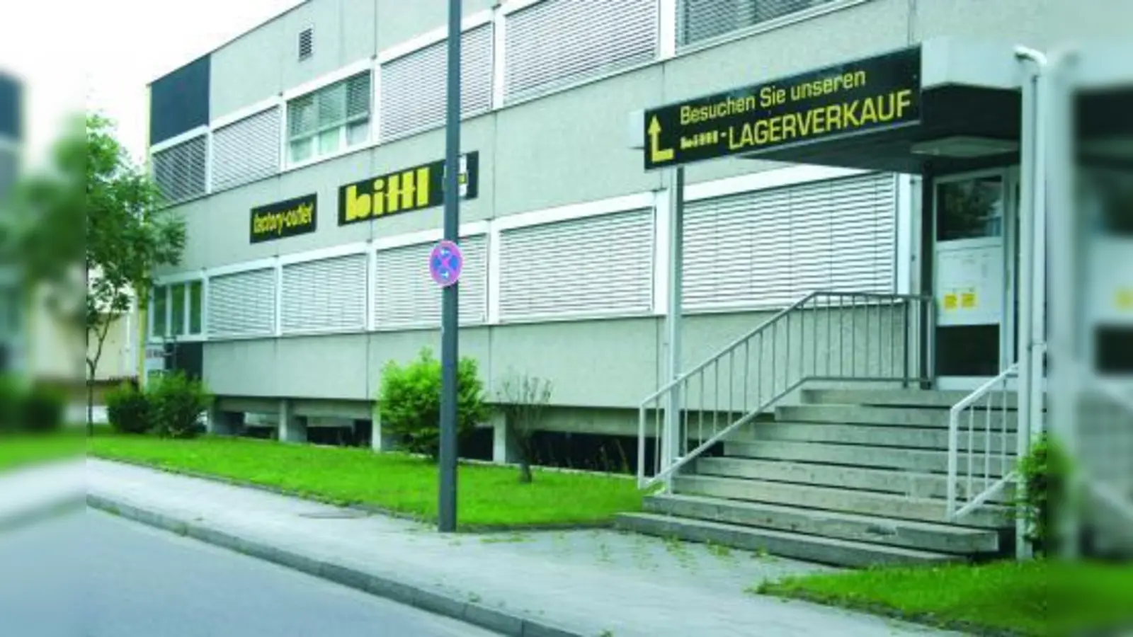 Öffnet der Bittl-Lagerverkauf bald wieder seine Türen? Senior-Chef Gerd Bittl hofft, seinen Betrieb auch in Zukunft weiter führen zu können. (Foto: ls)