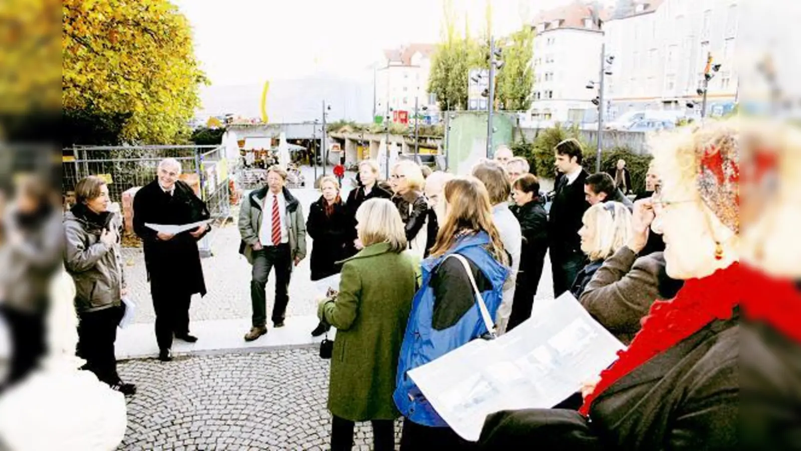 Station der »Baukultour« war auch die Münchner Freiheit«, die gerade ein neues Gesicht bekommt.	  (F.: ko)