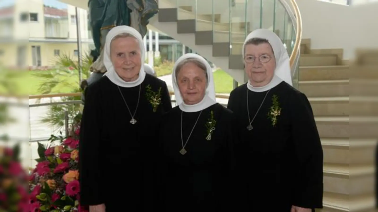 Schwester M. Clementia Freiberger, Schwester Daniela Maria Holzner und Schwester M. Klara Mayerhofer. 	 (F.: Orden)