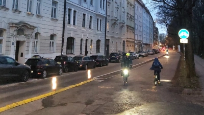 Für den Bau der neuen Radschnellwegverbindung in der Zeppelinstraße sind Arbeiten notwendig. (Archivbild: bas)