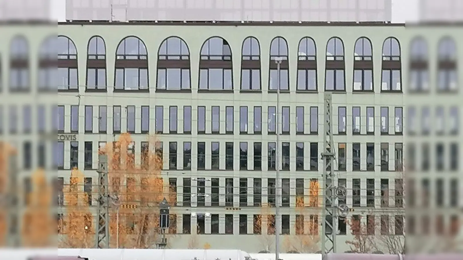 Gehören zur Stadt: Bürogebäude. (Foto: job)