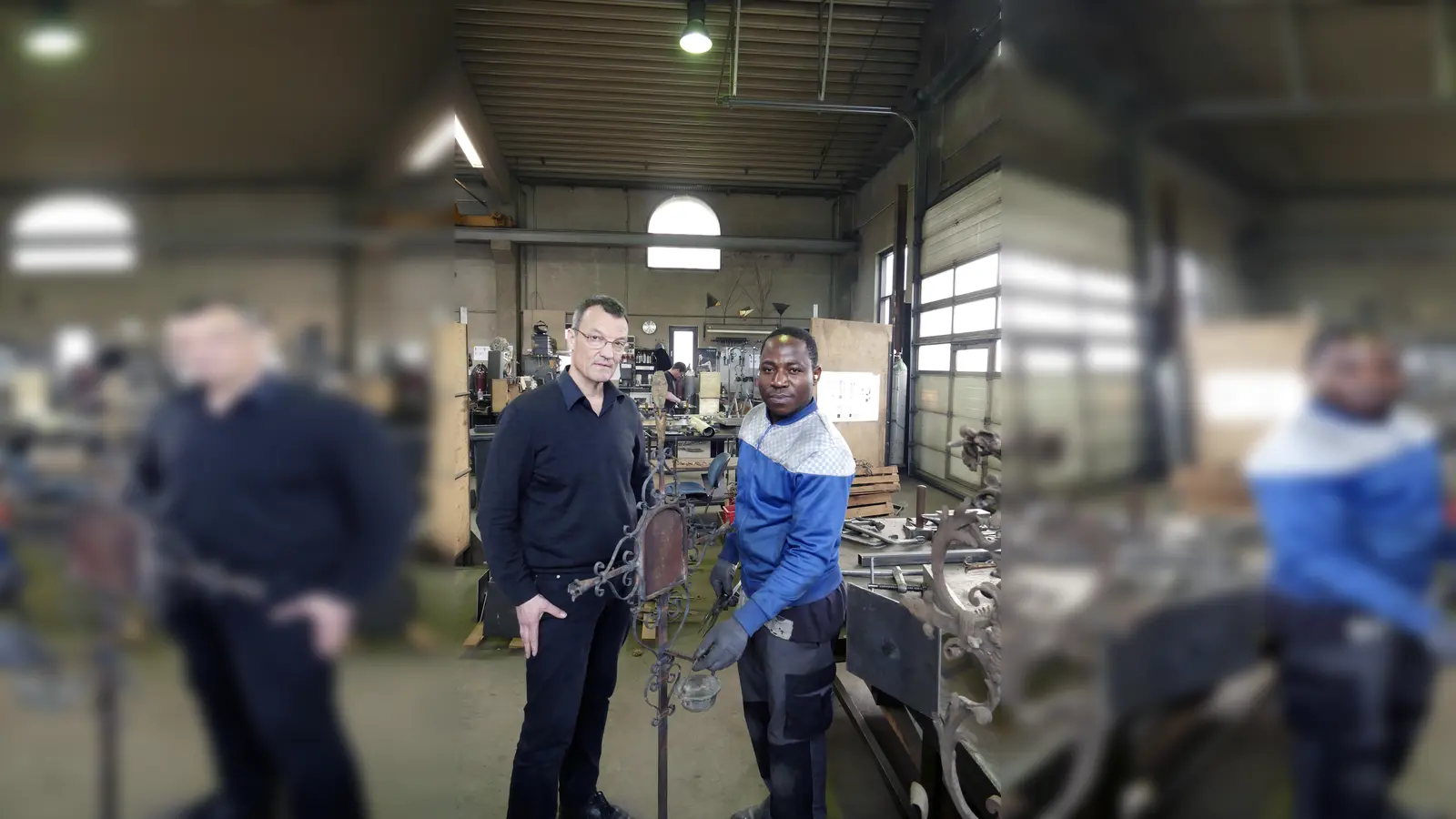 Matthias Larasser-Bergmeister und Ziko Oni (v. li.) lassen sich nicht entmutigen. (Foto: Manfred Ruopp)