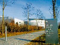 In der Fakultät für Maschinenwesen der TU München in Garching ist die »UnternehmerTUM GmbH« untergebracht. 	Foto: cr