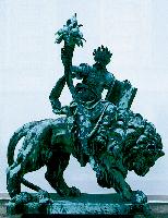 Bronzelöwe mit allegorischer Figur des Friedens.