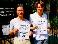 Monika Sattrasai und Anna Leuchtweis kämpfen im 12. Bezirk für Schüler und Schülerlotsen.	Foto: aw
