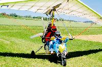 Mit Speiseöl und einem Ultraleichtflugzeug zum Weltrekord: Der Moosacher