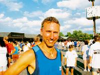 Patrick Sturm hat bisher vier Marathons und drei Triathlons bewältigt  seinen ersten IronMan läuft er zugunsten der Kinder des Adelgundenheims.	Foto: Privat
