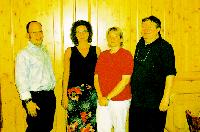 Der neue Vorstand der »Aktions-Gemeinschaft Moosach«: (v. li.) Roger Fahrbach, Ingrid Lindner, Angelika Güc und Christian Lehrer.	Foto: wh