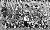 Die komplette Mannschaft C1, mit Trainer, des FC Schwabing. 	Foto: Verein