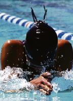 Schwamm in Erding Tagesbestzeit über 200 Meter: Hanna Sommer beim Brustschwimmen.	Foto: SVL