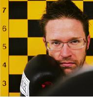 Eigentlich erst eine Comicidee, mittlerweile reale Sportart: »Schachboxen«. Foto: VA