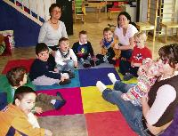 Bald spielen im Zentrum für konduktive Förderung in Oberföhring behinderte mit nicht behinderten Kindergartenkindern. Foto: Zentrum