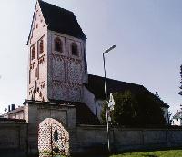 Die Kirche St. Nikolaus ist ein Glanzpunkt der Kulturgeschichtspfade Schwabing-Freimann. Foto: ks