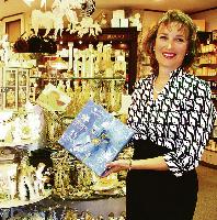 Tanja Mair von der Parfümerie Rendezvous hält viele exklusive Geschenktipps für Sie bereit.