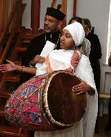 Die musikalische Umrahmung wurde von der äthiopisch orthodoxen Kirche, den neuen Nachbarn der Tagesstätte, gestaltet. Foto: VA