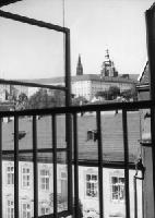 Blick aus Kafkas ehemaliger Wohnung im Prager Schönborn-Palais.	Foto: VA