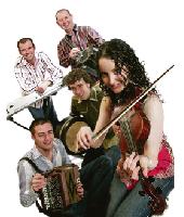 Die Gruppe Beoga sorgt für zauberhaften Irish Folk. Natürlich mit Geige und Akkordeon. Foto: MTC