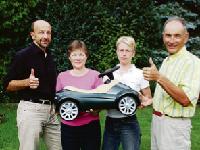 Noch ist es ein Bobby-Car, doch ein Opel Corsa soll es werden: Die Mitglieder des CarSharing-Vereins suchen derzeit ein Auto zum Teilen.Foto: sh