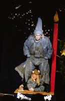 Von wegen stille Nacht: für Kinder erzählt das Puppentheater die Weihnachtsgeschichte mal anders.  	Foto: VA