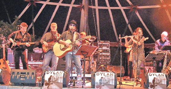 »Dylan-on-the-Rocks« treten am kommenden Samstag in der Lerchenau auf.   Foto: VA