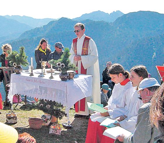 Die Ottobrunner Pfarreien laden am 26. September ein zur Bergmesse. Foto: Privat