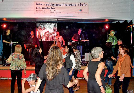 Das 11. Fest der Begegnung startet am 16. Oktober mit der Tanzband »Gin Fizz«. 	Foto: VA