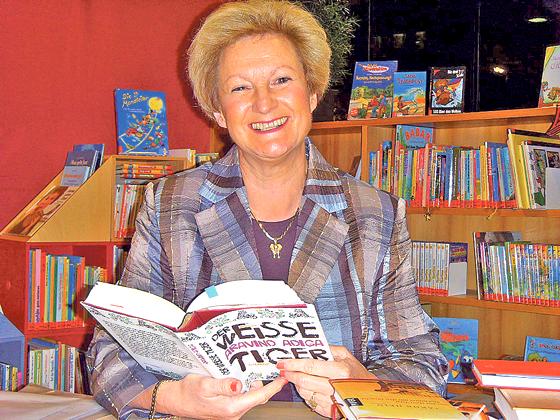 Zum 40-jährigen Jubiläum der Gemeindebücherei kommt auch Ulrike Wolz und liest unter dem Motto »Von Büchern und Literaten«.	Foto: Archiv SOK